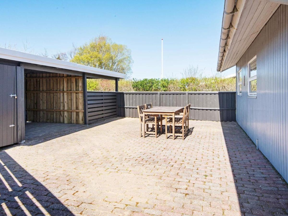 4 Person Holiday Home In Hemmet Exterior foto